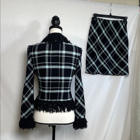 St. John Collection Dresses & Skirts - ST. JOHN 2 pc suit knit Plaid Black turquoise fringe cropped jacket mini skirt